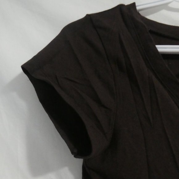 SEDUCTIONS | large | Chocolate Brown V-Neck Tee - Picture 2 of 10